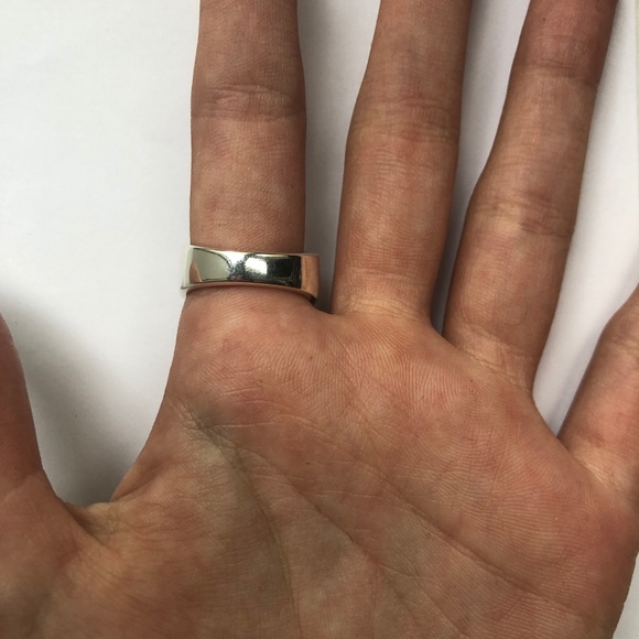 Silver Reflective Ring - Picture 6 of 7